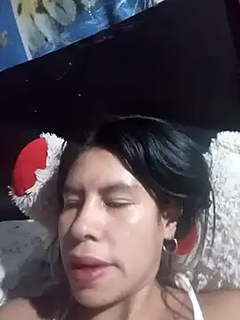 Alanagracia online show from November 19, 2025, 10:59 am