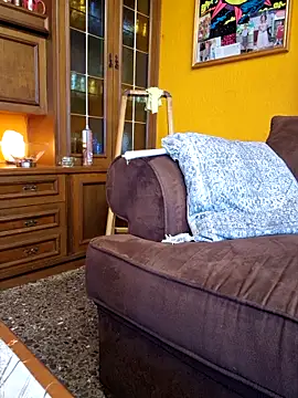 lamorbosa37 online show from October 7, 2025, 3:46 pm