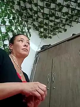 amatista 3012 online show from November 4, 2025, 11:19 pm