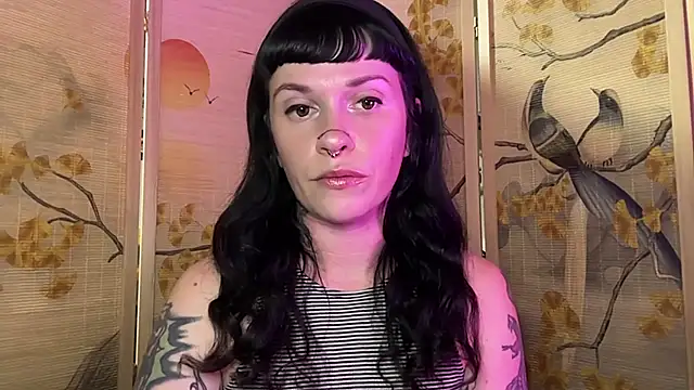 Snapshot of Marcelinegoddess chatting on May 21, 2026, 3:04 am Marcelinegoddess online show from May 21, 2026, 3:04 am