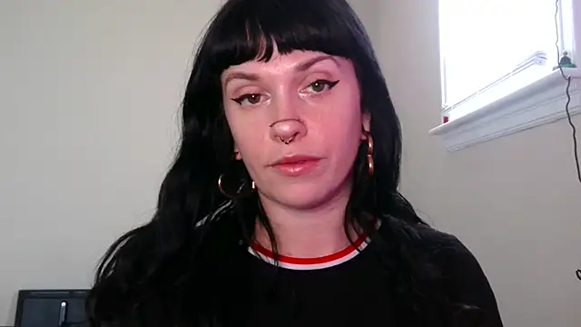 Marcelinegoddess online show from February 9, 2026, 4:49 pm