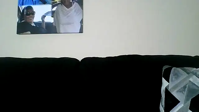 Snapshot of Badgirlbrittt chatting on September 10, 2025, 2:27 pm Badgirlbrittt online show from September 10, 2025, 2:27 pm