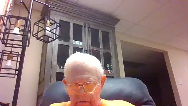 bootlegmanz online show from December 22, 2025, 9:26 pm