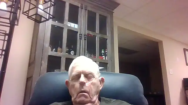 bootlegmanz online show from November 9, 2025, 12:42 pm