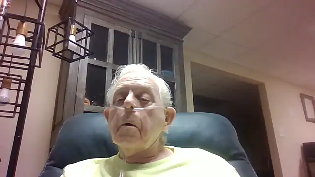 bootlegmanz online show from March 7, 2026, 2:55 pm