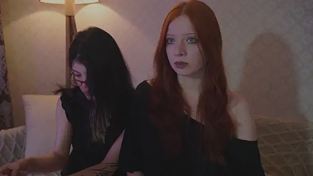 Snapshot of the_cure___ chatting on October 1, 2025, 7:51 pm the cure online show from October 1, 2025, 7:51 pm