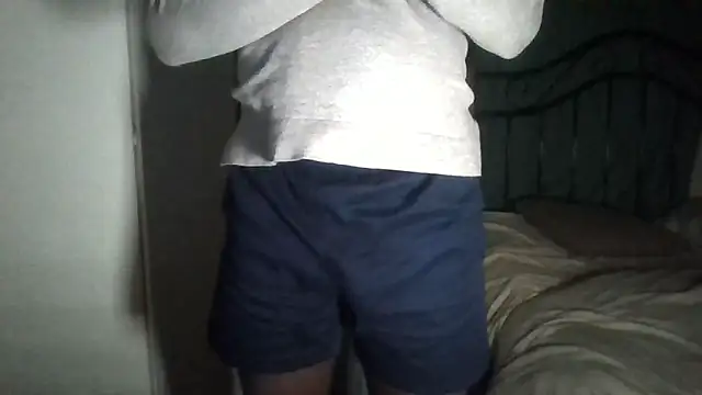 SmallGoodNutts online show from September 20, 2025, 8:14 pm