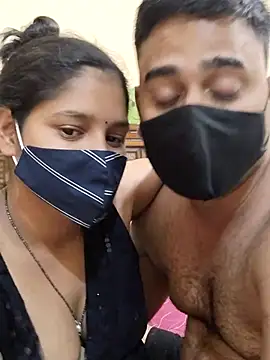 IND COUPLE1 online show from February 19, 2025, 4:55 pm