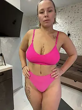 Snapshot of Charming_Daphny chatting on November 22, 2025, 6:12 am Charming Daphny online show from November 22, 2025, 6:12 am