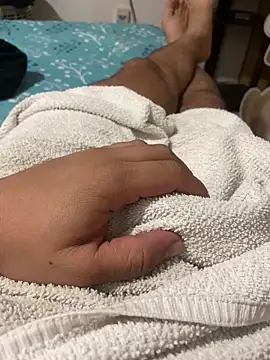 Snapshot of Juanes432 chatting on February 28, 2026, 4:12 am Juanes432 online show from February 28, 2026, 4:12 am