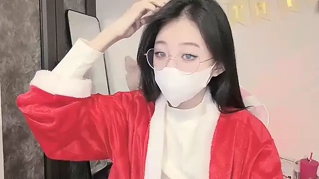 Snapshot of Virgo_686 chatting on December 16, 2024, 10:40 am Virgo 686 online show from December 16, 2024, 10:40 am