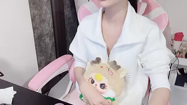 Snapshot of Virgo_686 chatting on December 21, 2024, 5:50 pm Virgo 686 online show from December 21, 2024, 5:50 pm