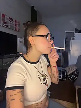 Hawitxui online show from December 3, 2025, 8:14 am