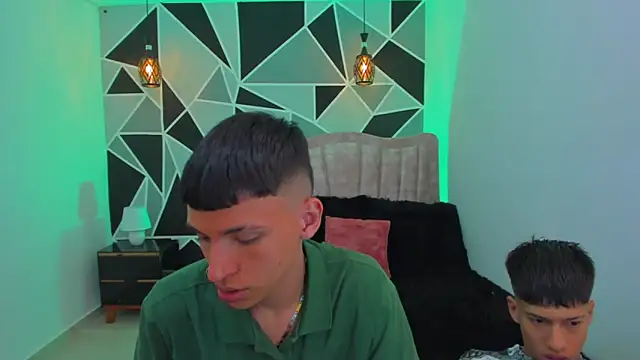 Snapshot of Juan_Nd_Steven chatting on November 14, 2025, 4:16 am Juan Nd Steven online show from November 14, 2025, 4:16 am