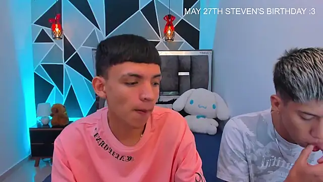 Snapshot of Juan_Nd_Steven chatting on May 20, 2026, 11:51 am Juan Nd Steven online show from May 20, 2026, 11:51 am