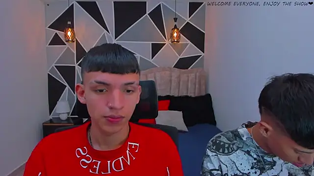 Snapshot of Juan_Nd_Steven chatting on December 2, 2025, 4:25 am Juan Nd Steven online show from December 2, 2025, 4:25 am