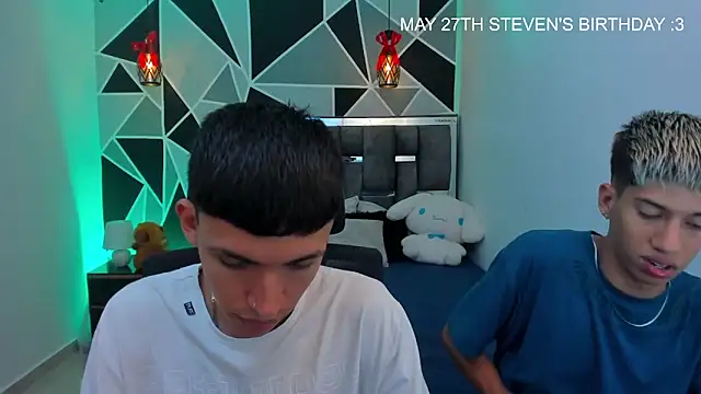 Snapshot of Juan_Nd_Steven chatting on May 22, 2026, 3:48 am Juan Nd Steven online show from May 22, 2026, 3:48 am