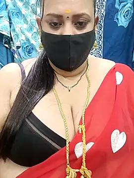 ashikaa r online show from October 1, 2025, 7:18 pm