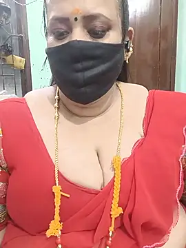 Snapshot of ashikaa_r chatting on July 28, 2026, 6:42 pm ashikaa r online show from July 28, 2026, 6:42 pm