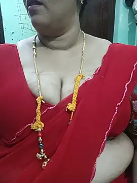 Snapshot of ashikaa_r chatting on July 28, 2026, 7:39 pm ashikaa r online show from July 28, 2026, 7:39 pm