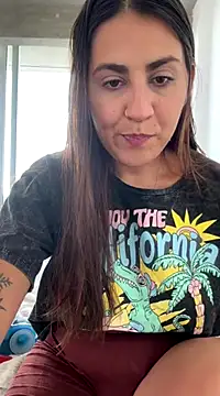 Snapshot of diosa202 chatting on December 3, 2024, 6:22 pm diosa202 online show from December 3, 2024, 6:22 pm