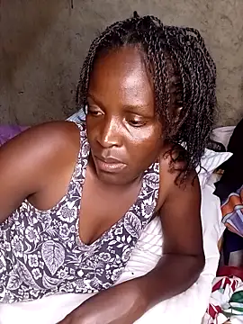 pretty prickle online show from October 31, 2025, 6:37 pm