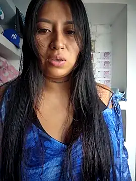 Snapshot of luisa16xxx chatting on October 18, 2025, 7:49 pm luisa16xxx online show from October 18, 2025, 7:49 pm