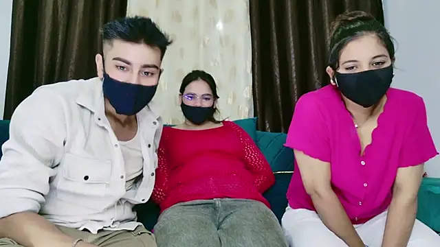 Snapshot of RupaliDixit chatting on October 2, 2025, 5:16 pm RupaliDixit online show from October 2, 2025, 5:16 pm