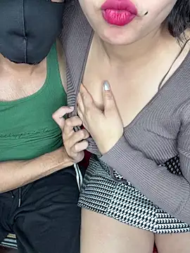 Snapshot of RupaliDixit chatting on February 22, 2026, 6:42 pm RupaliDixit online show from February 22, 2026, 6:42 pm