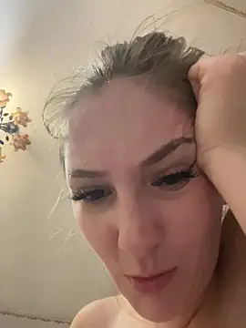 PamelaXX  online show from February 15, 2026, 3:29 am