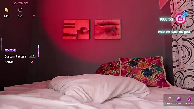 Snapshot of Ana_333 chatting on September 15, 2025, 5:13 pm Ana 333 online show from September 15, 2025, 5:13 pm