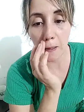 Isabel23zr online show from February 21, 2025, 1:22 am