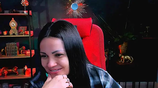 KarolinaRobinson online show from February 20, 2025, 5:52 pm