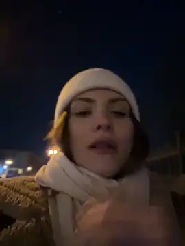 Snapshot of Accole chatting on January 18, 2025, 5:48 pm Accole online show from January 18, 2025, 5:48 pm