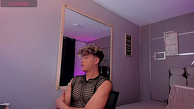 Snapshot of ANDRIUS_24 chatting on January 26, 2025, 1:04 pm ANDRIUS 24 online show from January 26, 2025, 1:04 pm