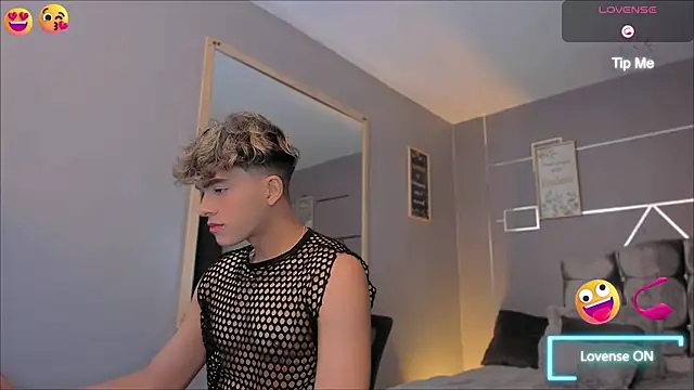 Snapshot of ANDRIUS_24 chatting on February 5, 2025, 1:00 pm ANDRIUS 24 online show from February 5, 2025, 1:00 pm