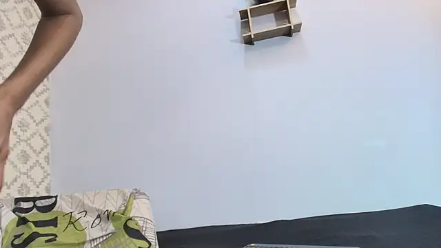 Chantal taylor  online show from March 10, 2025, 12:06 pm