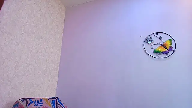 Chantal taylor  online show from November 11, 2025, 12:11 pm