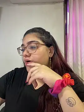 Snapshot of KathyGonzalez chatting on September 19, 2025, 11:36 am KathyGonzalez online show from September 19, 2025, 11:36 am