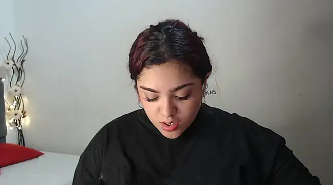 Snapshot of KathyGonzalez chatting on March 13, 2025, 9:05 pm KathyGonzalez online show from March 13, 2025, 9:05 pm