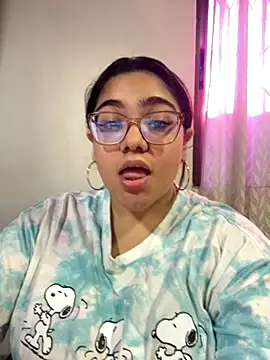 Snapshot of KathyGonzalez chatting on October 1, 2025, 11:58 am KathyGonzalez online show from October 1, 2025, 11:58 am