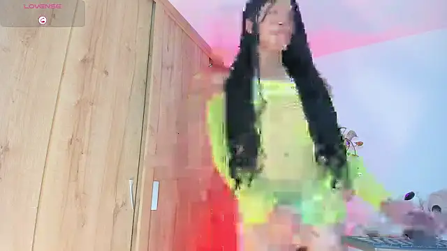 Snapshot of The_queen_of_pleasure chatting on October 6, 2025, 11:49 pm The queen of pleasure online show from October 6, 2025, 11:49 pm