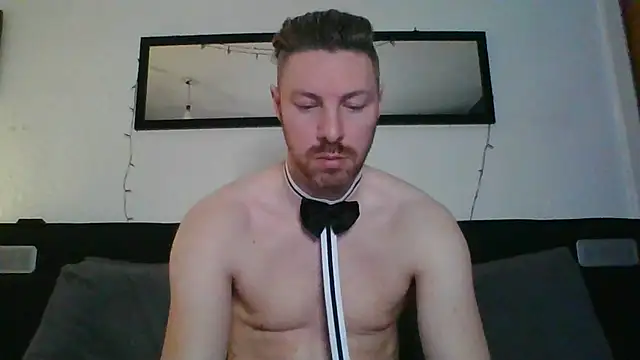 Snapshot of Fit4fun24 chatting on November 5, 2025, 4:21 pm Fit4fun24 online show from November 5, 2025, 4:21 pm