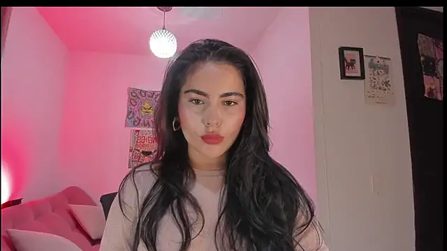 Snapshot of sol__angel chatting on December 22, 2024, 10:25 pm sol angel online show from December 22, 2024, 10:25 pm