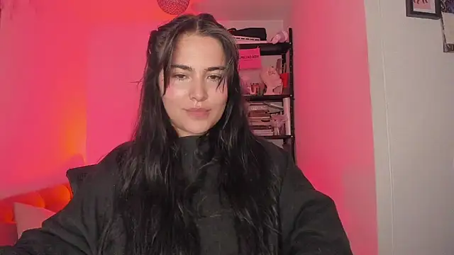 Snapshot of sol__angel chatting on March 8, 2025, 10:00 am sol angel online show from March 8, 2025, 10:00 am