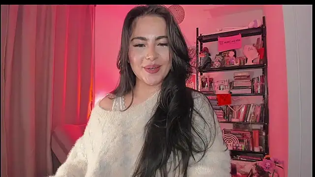 Snapshot of sol__angel chatting on December 23, 2024, 11:39 pm sol angel online show from December 23, 2024, 11:39 pm