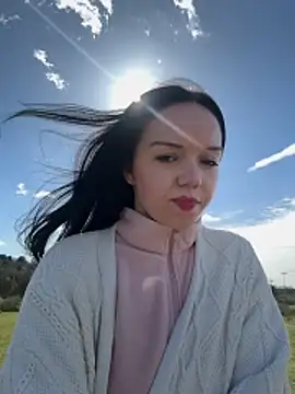 Vanesskaa online show from March 26, 2026, 12:36 pm