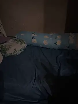 Snapshot of cloudyunderwear chatting on March 16, 2025, 7:37 am cloudyunderwear online show from March 16, 2025, 7:37 am