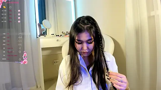 Snapshot of luna-catt chatting on September 14, 2025, 8:42 pm luna-catt online show from September 14, 2025, 8:42 pm