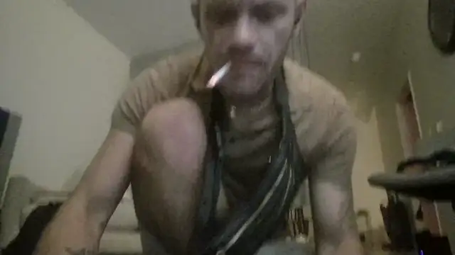 Snapshot of FrankieKentucky chatting on June 10, 2026, 7:53 am FrankieKentucky online show from June 10, 2026, 7:53 am